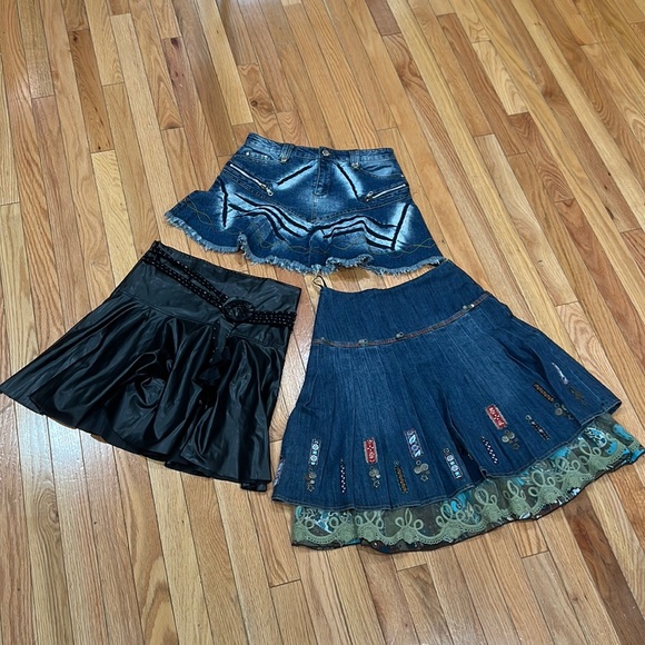 Dresses & Skirts - Bundle of skirts🌺💖